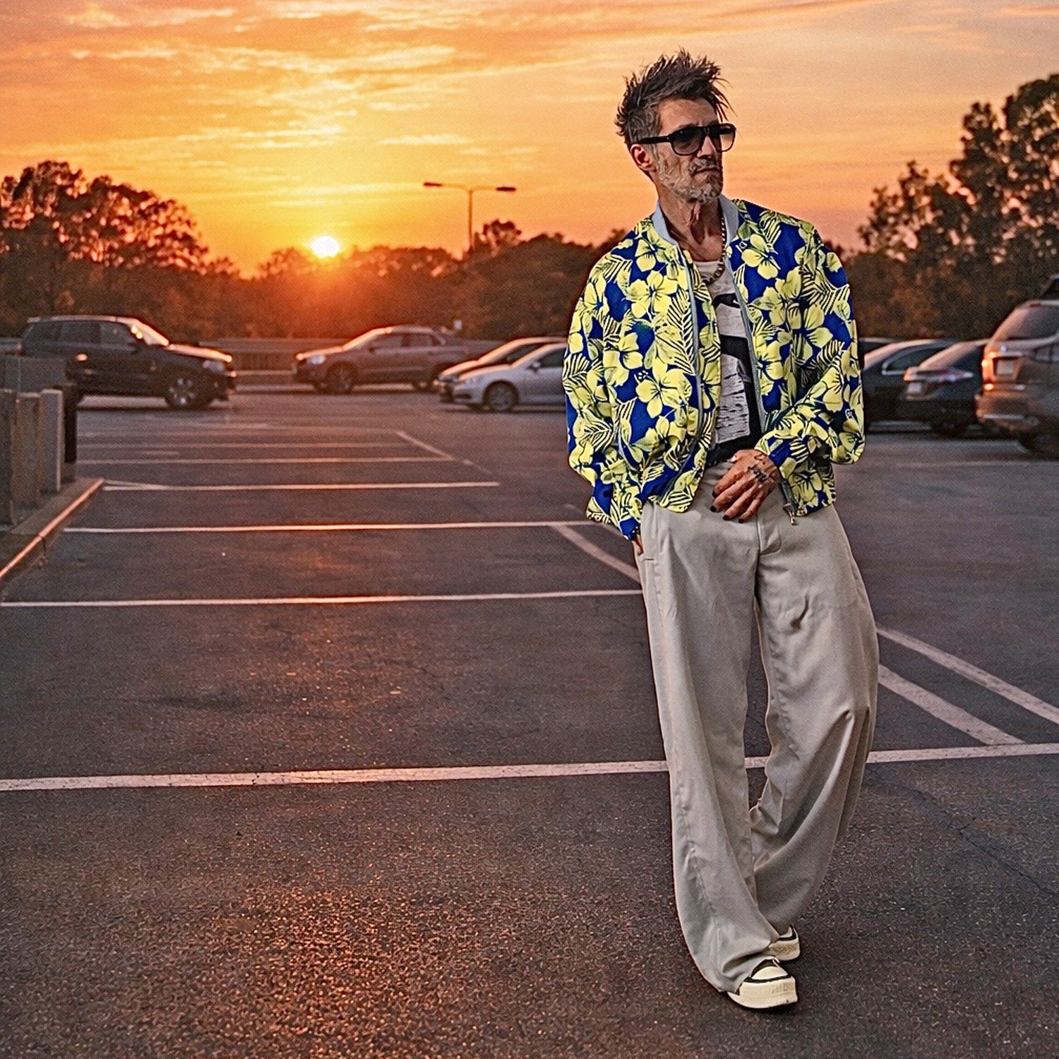 TROPICAL OUTLAW BOMBER.